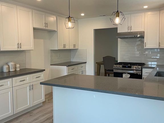 2nd image of 4858 E Seldner St