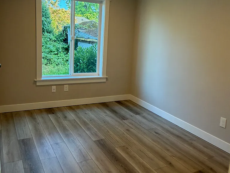 3806 N 14th St — Photo 5