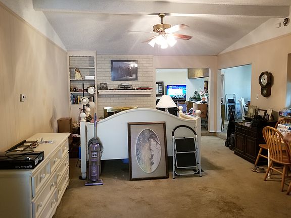3rd image of 5512 Ivy Hill Dr