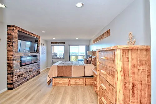 Floor plan 305A