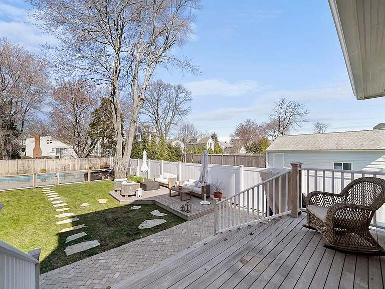 275 Lalley Blvd — Photo 23