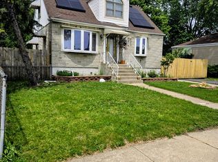 6240 W 87th St, Burbank, IL 60459