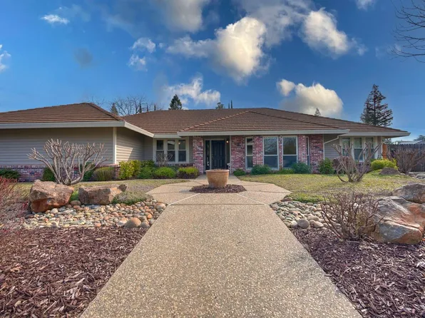 118 Spring Water Way, Folsom, CA 95630