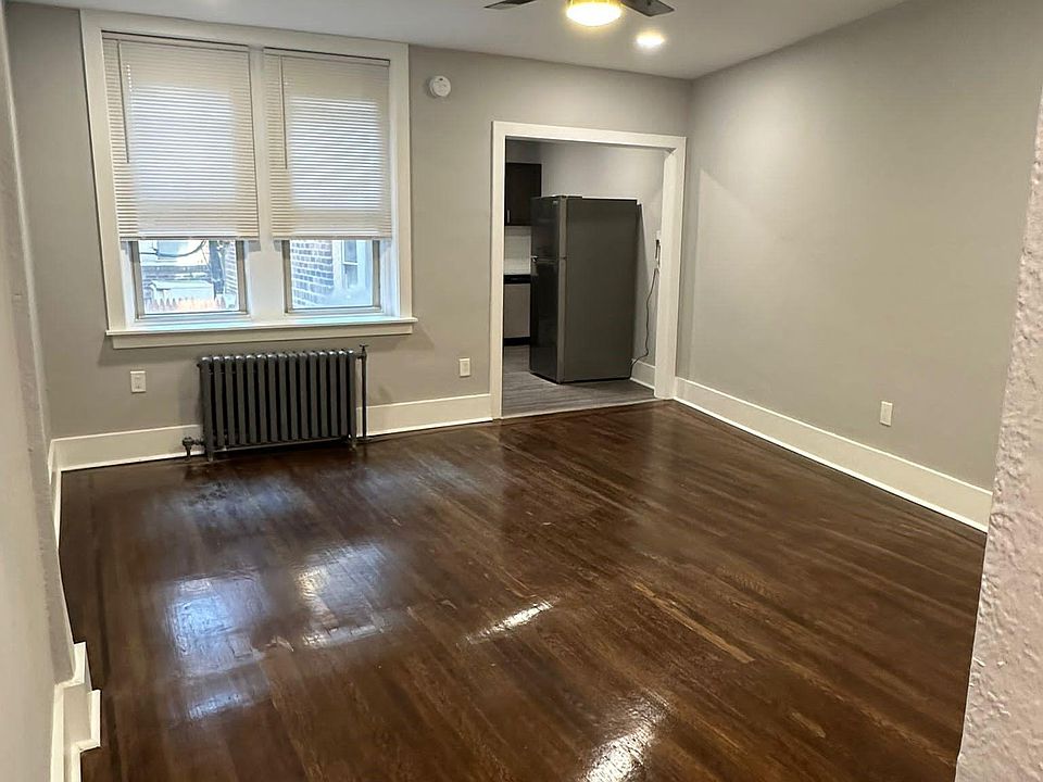 1st image of 201 W Sedgwick St #104
