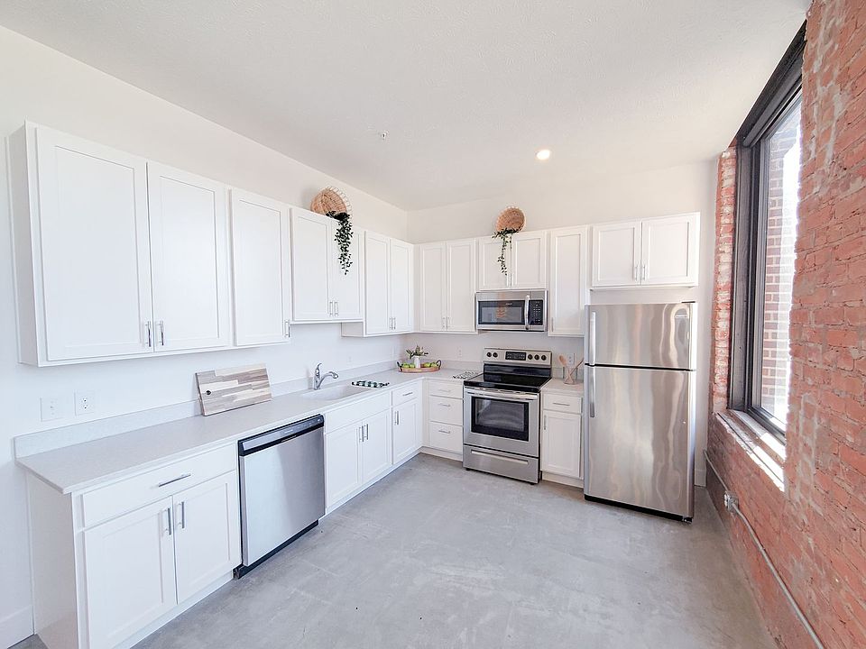 1st image of 1315 S 9th St APT 306