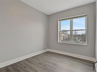 1370 W 79th St APT 302, Chicago, IL 60620