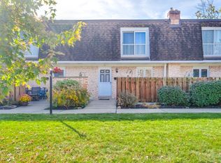 6480 State Rd APT F10, Parma, OH 44134