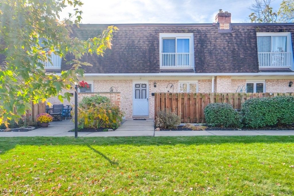 Real estate listing image