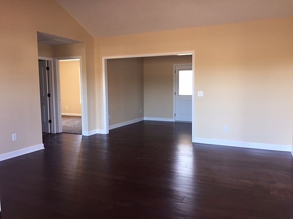 3rd image of 2604 Auldridge Dr