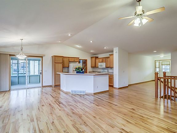 5th image of 5194 Ninebark Dr
