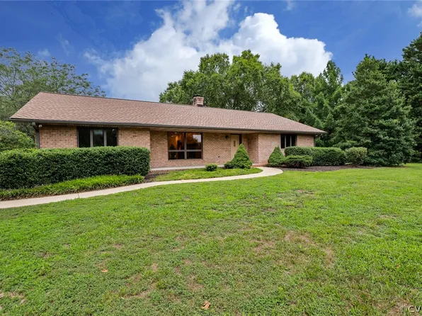 153 Apple Grove Rd, Mineral, VA 23117