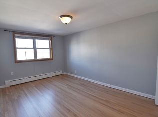 60-21 Madison St #5, Ridgewood, NY 11385