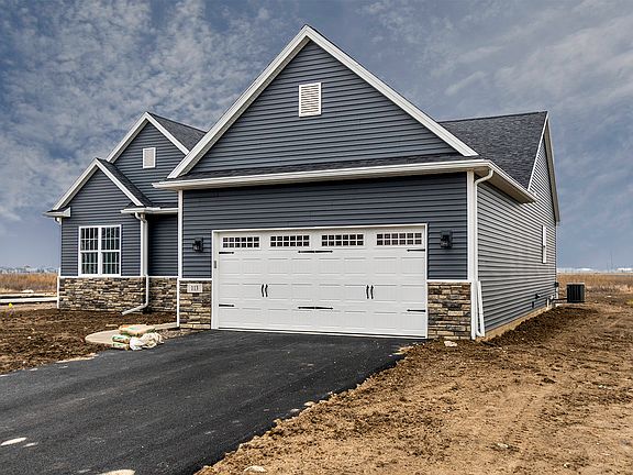 4th image of 113 Bentley Dr