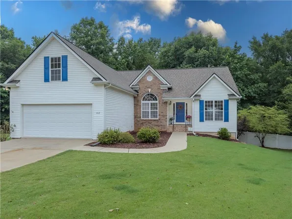 612 Old River Run, Monroe, GA 30656