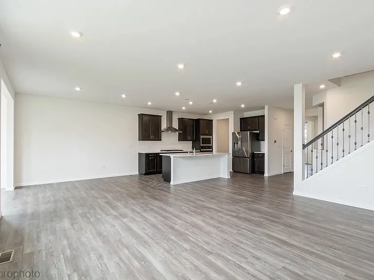 651 Alpine Dr — Photo 5