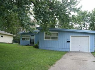 3131 SW Lane St, Topeka, KS 66611