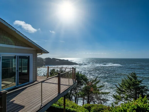 605 & 615 SW Coast Ave, Depoe Bay, OR 97341