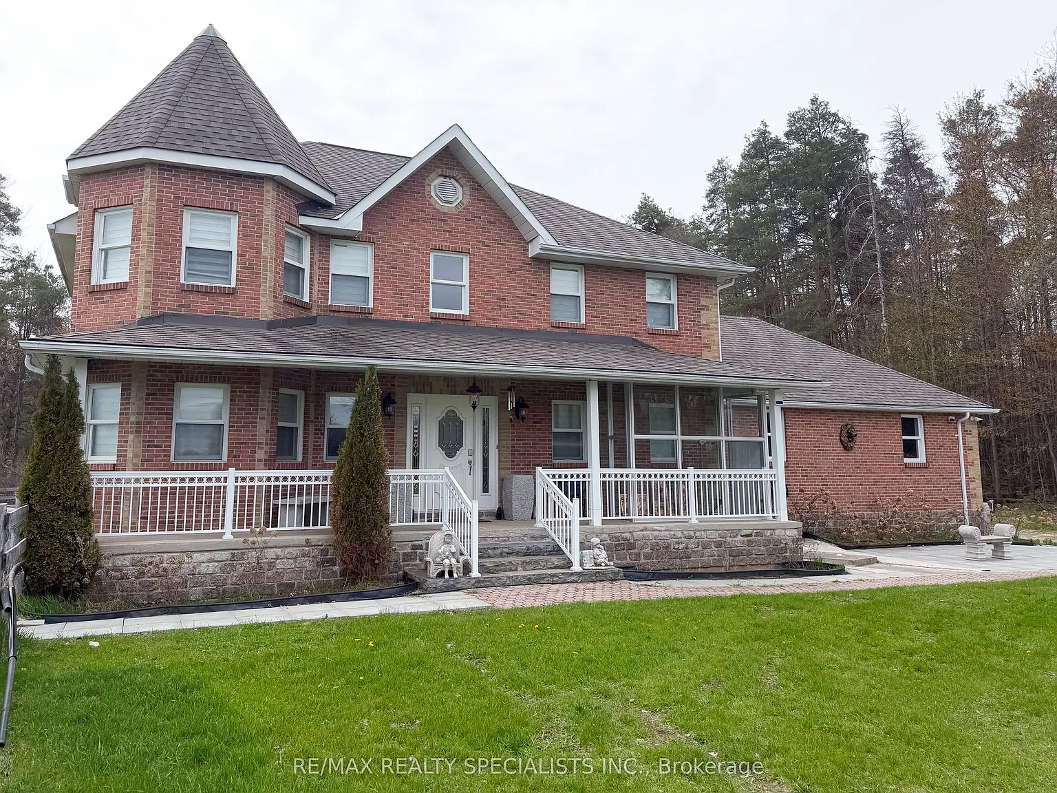 3 bed, $3,500 — Photo 1