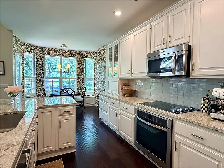 11508 Emerald Falls Dr — Photo 3