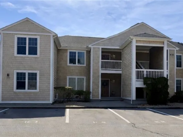 70 Turner St #E2, Warwick, RI 02886