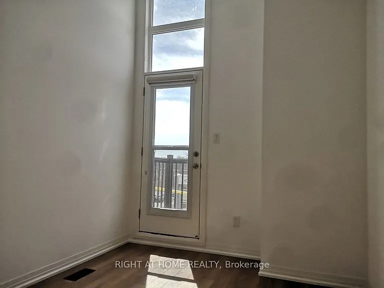 159 Markland St — Photo 12