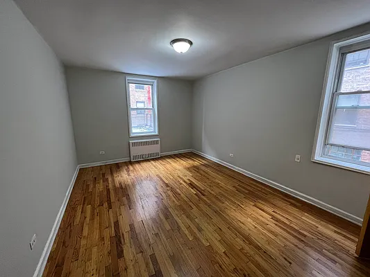 Rented by Sterea Agency | media 10