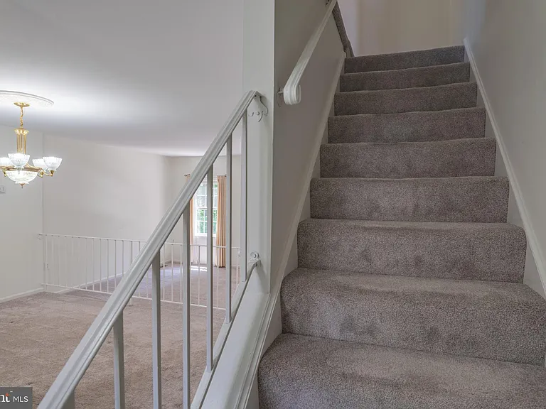 2913 Seminole Rd — Photo 21