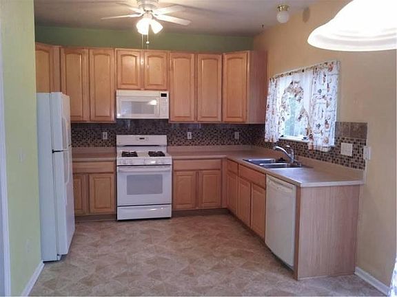 Spacious Kitchen