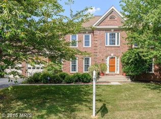 121 Englefield Dr, Gaithersburg, MD 20878
