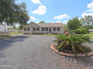2442 QUARTERHORSE Trail, Middleburg, FL 32068