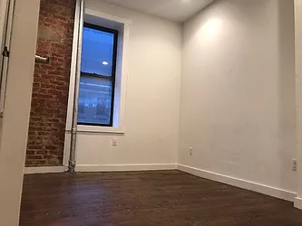 Rented by Urban Ambiance