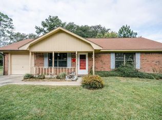 925 Wrenwood Ln, Hinesville, GA 31313