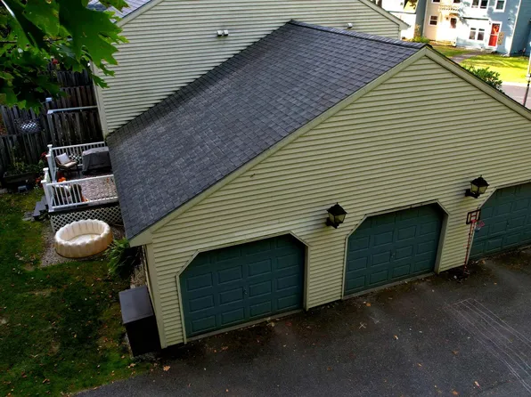 332 Evergreen Dr, Waterville, ME 04901