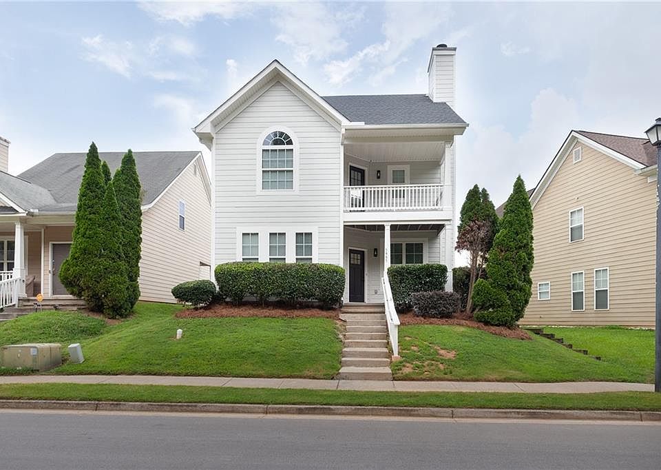 1st image of 4565 Parkway Cir