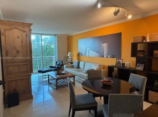 2000 N Bayshore Dr APT 318, Miami, FL 33137