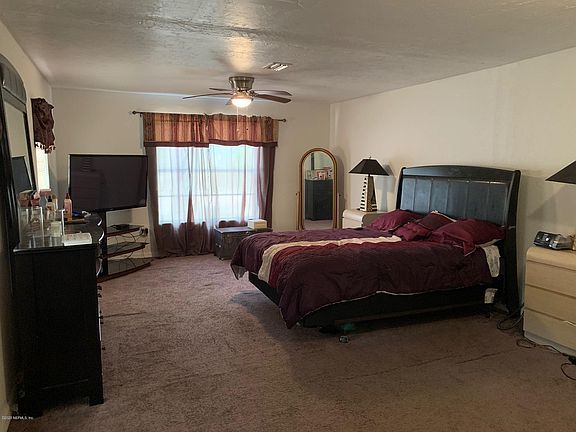 5th image of 117 Crosby St