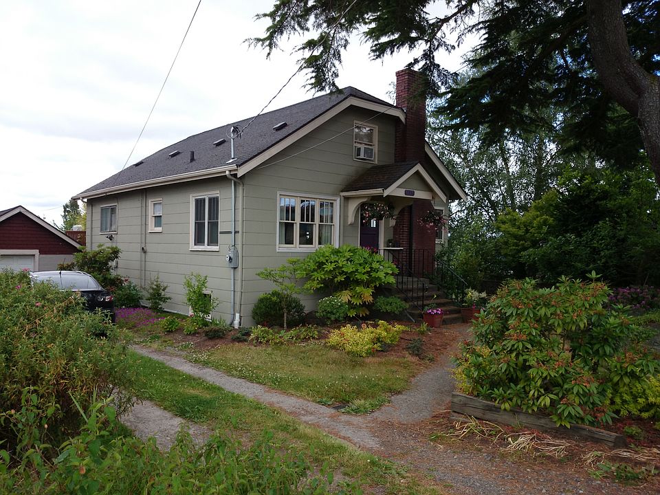1st image of 2359 S Raymond St