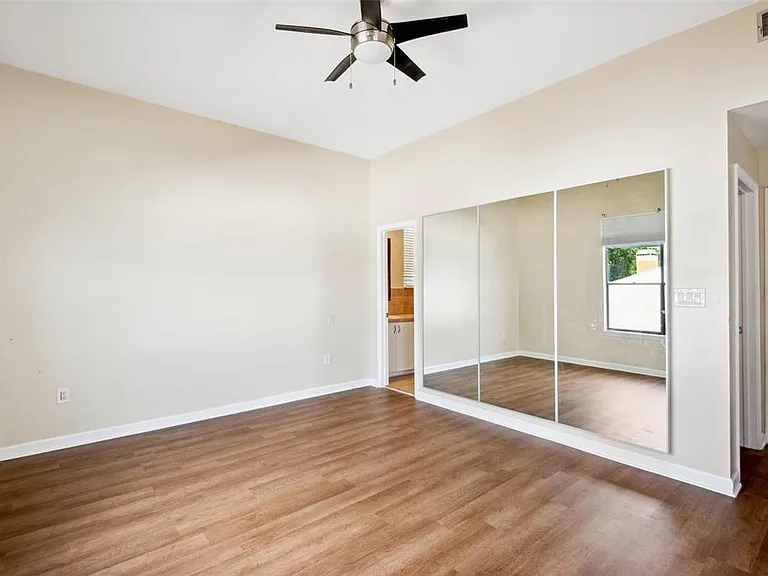 3127 W Sligh Ave #204B — Photo 16