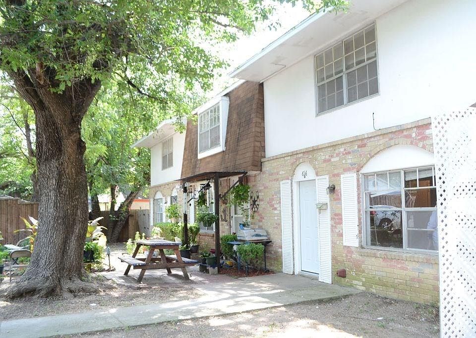 1st image of 616 Moore St APT B