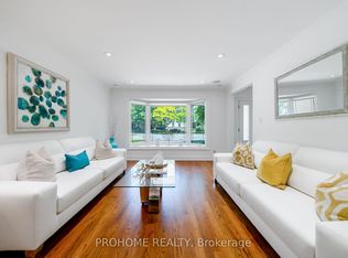 16 Tuscay Ct, Markham, ON L3R1V1