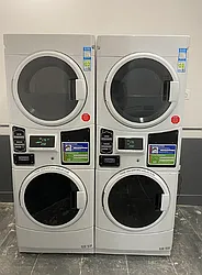 Rented by Loom Capital Group Inc.