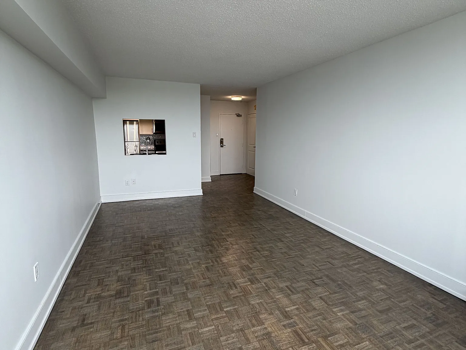 Wellington Towers — Photo 3