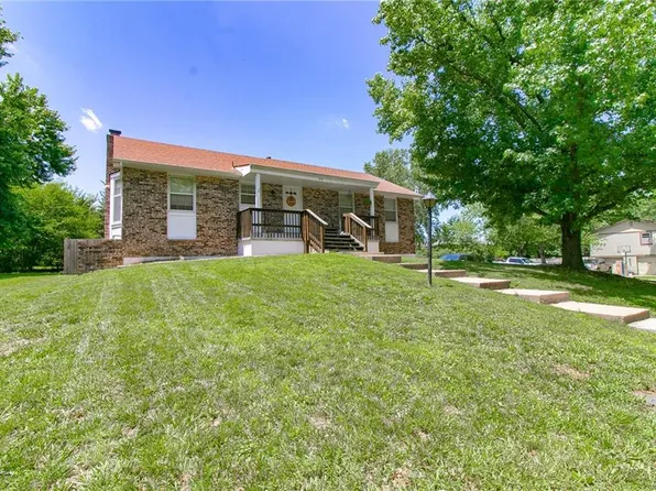 308 Acorn Pl, Warrensburg, MO 64093
