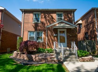 5218 S Menard Ave, Chicago, IL 60638