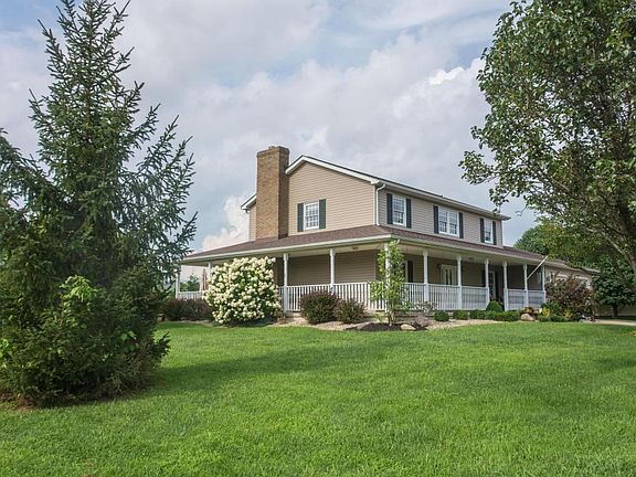 3rd image of 419 Golfview Dr