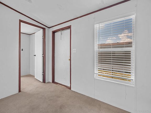 3rd image of 1272 W Lyons St #63