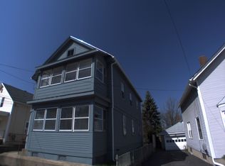 16 Standish Ave, Providence, RI 02908