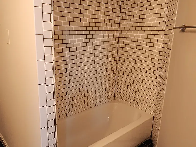 191 Maverick St #2R — Photo 11