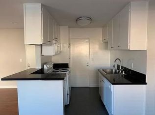 14401-1 Hartsook St #107, Sherman Oaks, CA 91423