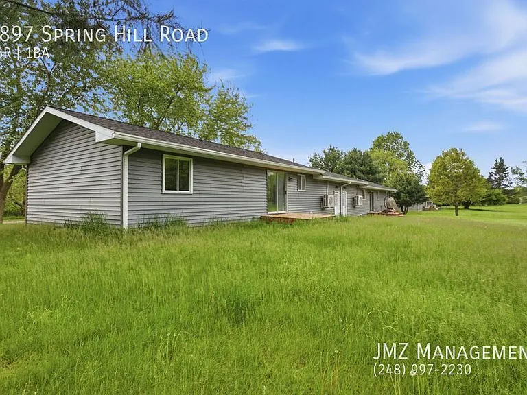 2897 Spring Hill Dr — Photo 18